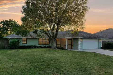 450 SW Undallo Road Port St Lucie FL 34953