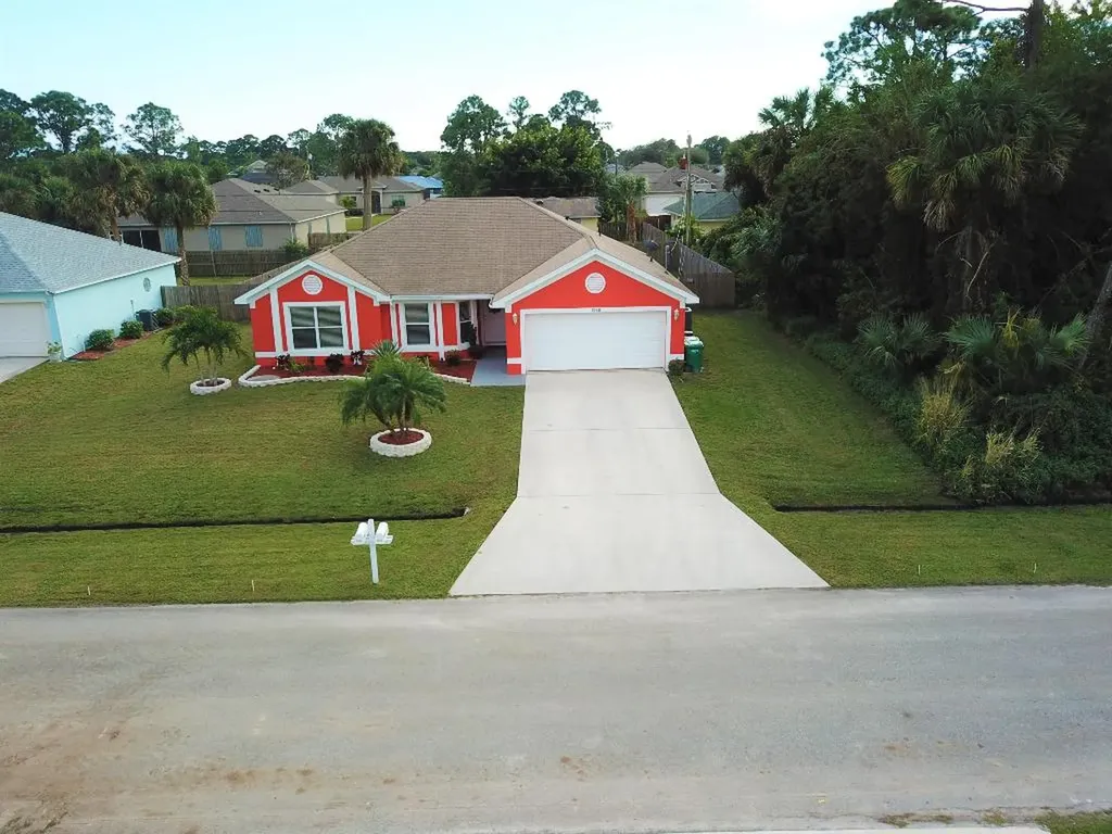 1060 SW Versailles Avenue Port St Lucie FL 34953