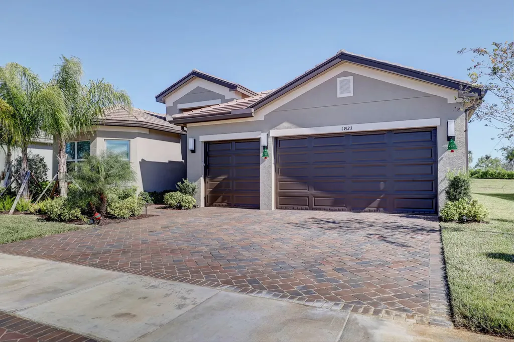 11923 SW Marigold Lakes Drive Port St Lucie FL 34987