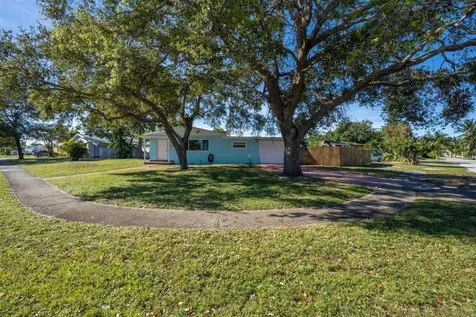 1015 S 14th Street Lantana FL 33462