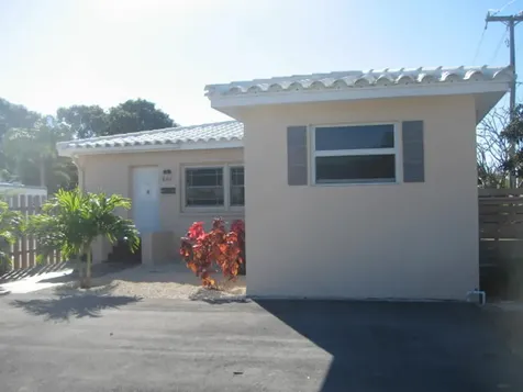 602 NE 33rd Street Oakland Park FL 33334
