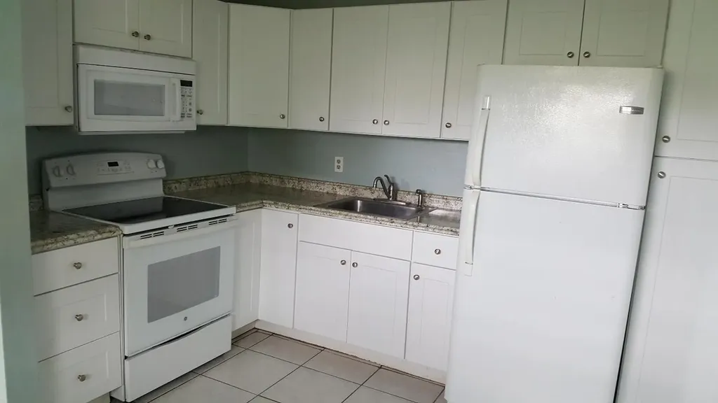 109 E Central Boulevard Lantana FL 33462