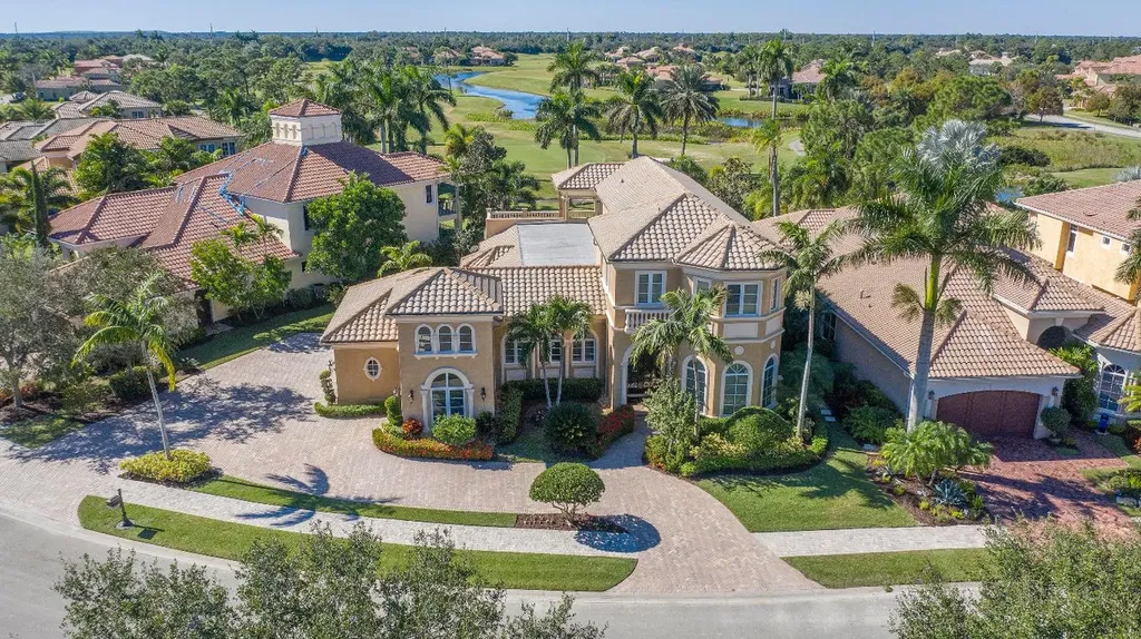 149 SE Bella Strano Port St Lucie FL 34984