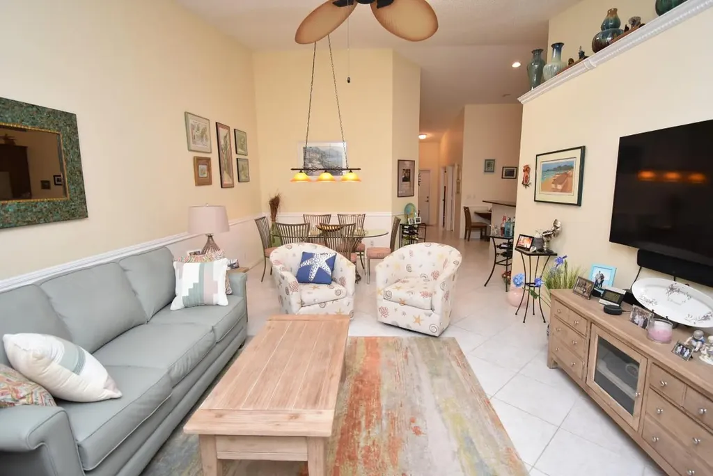 8496 Logia Circle Boynton Beach FL 33472