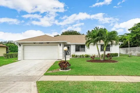 8595 White Egret Way Lake Worth FL 33467