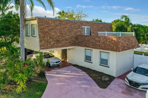 2671 Hypoluxo Road Lake Worth FL 33462
