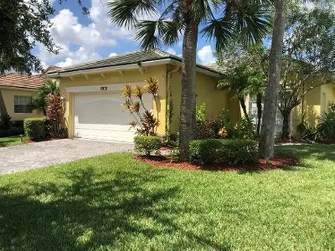 9970 SW Eastbrook Circle Port St Lucie FL 34987