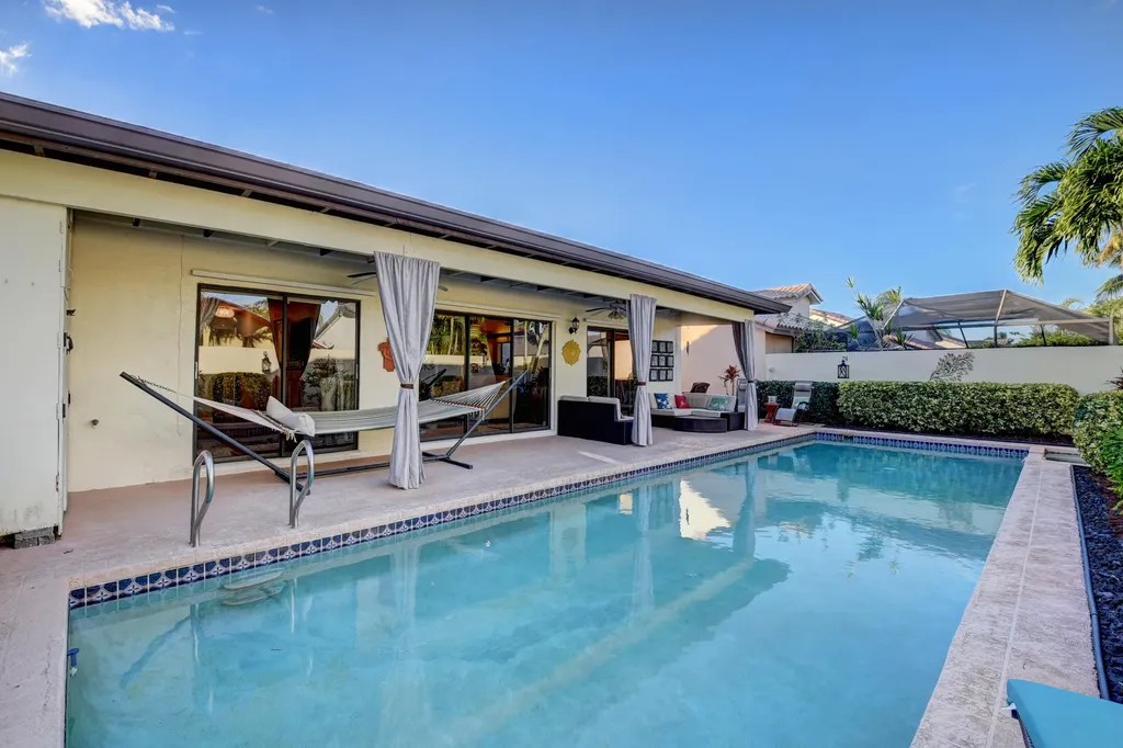 7662 Solimar Circle Boca Raton FL 33433