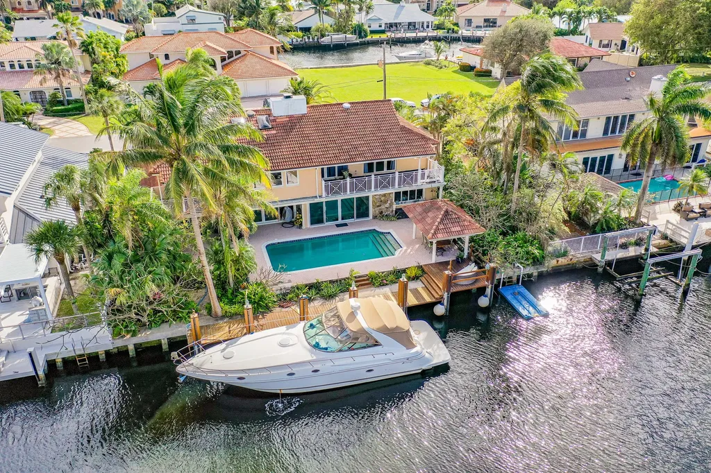 937 Fern Drive Delray Beach FL 33483