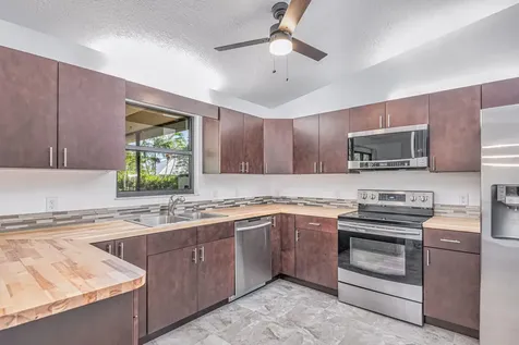 2481 SW Warwick Street Port St Lucie FL 34984