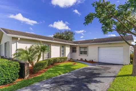 7266 Pine Park Drive N Lake Worth FL 33467