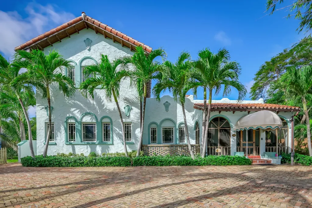 226 N Swinton Avenue Delray Beach FL 33444