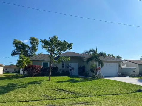 2549 SE Calais Street Port St Lucie FL 34952