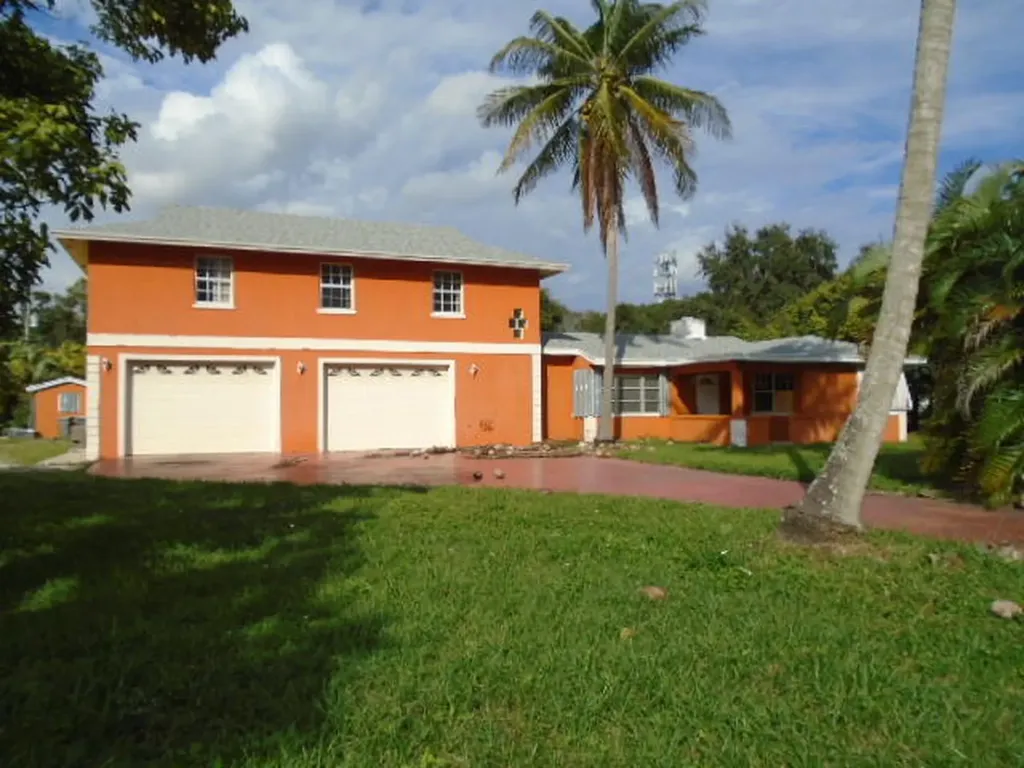 4631 Belvedere Road Haverhill FL 33415