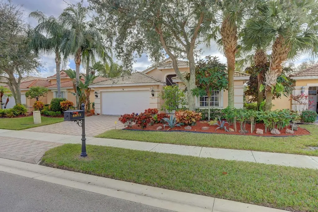 6812 Rienzo Street Lake Worth FL 33467