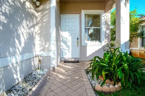 3931 NW 89th Avenue Coral Springs FL 33065