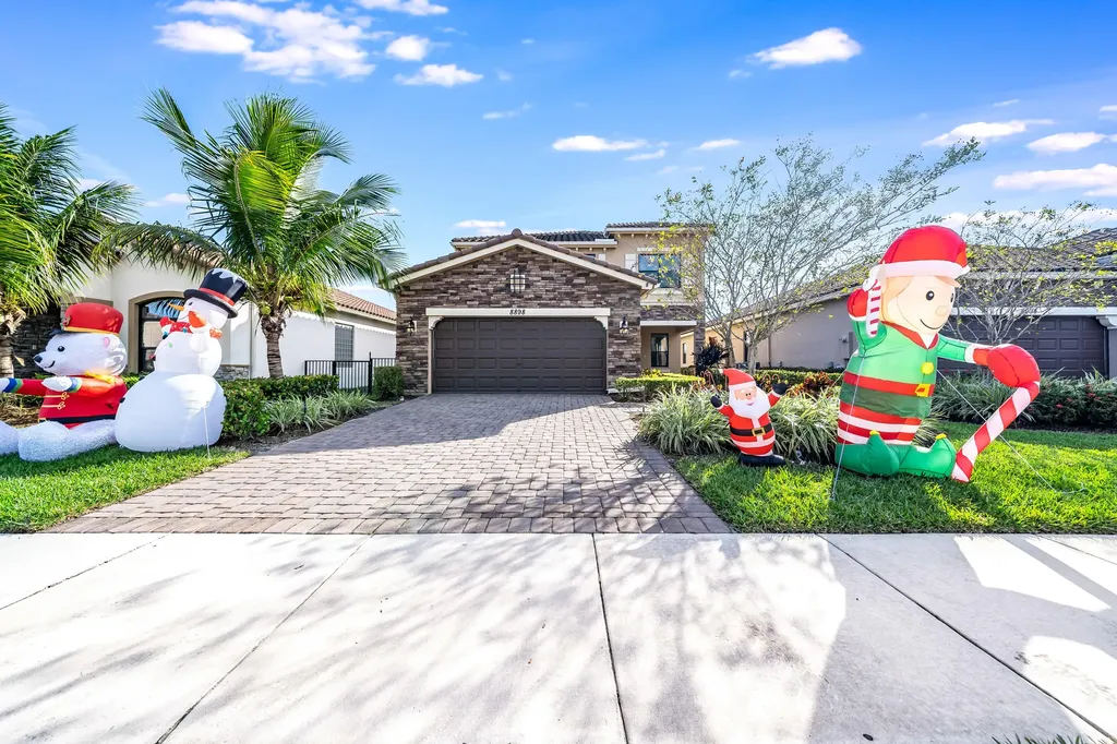 8898 Sea Chase Drive Lake Worth FL 33467