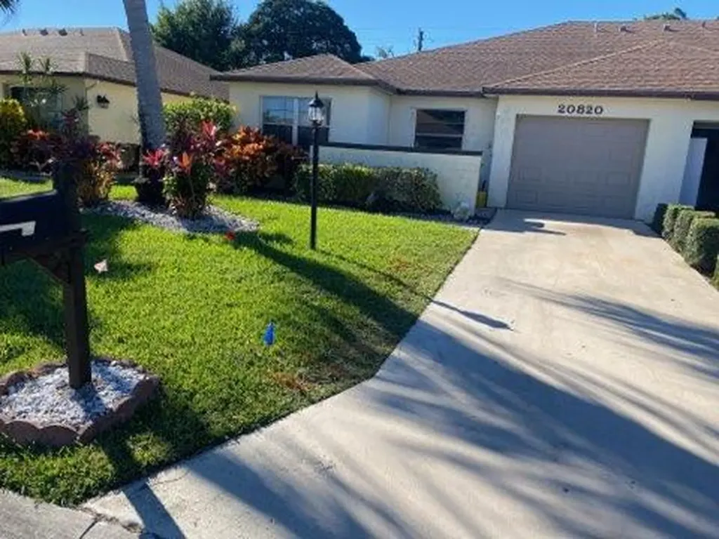20820 Concord Green Drive W Boca Raton FL 33433