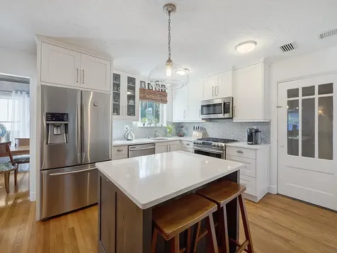 706 N Palmway Lake Worth Beach FL 33460