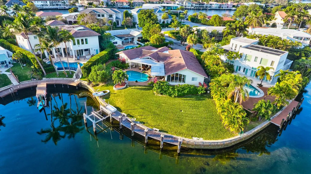 792 Staghorn Court Boca Raton FL 33432