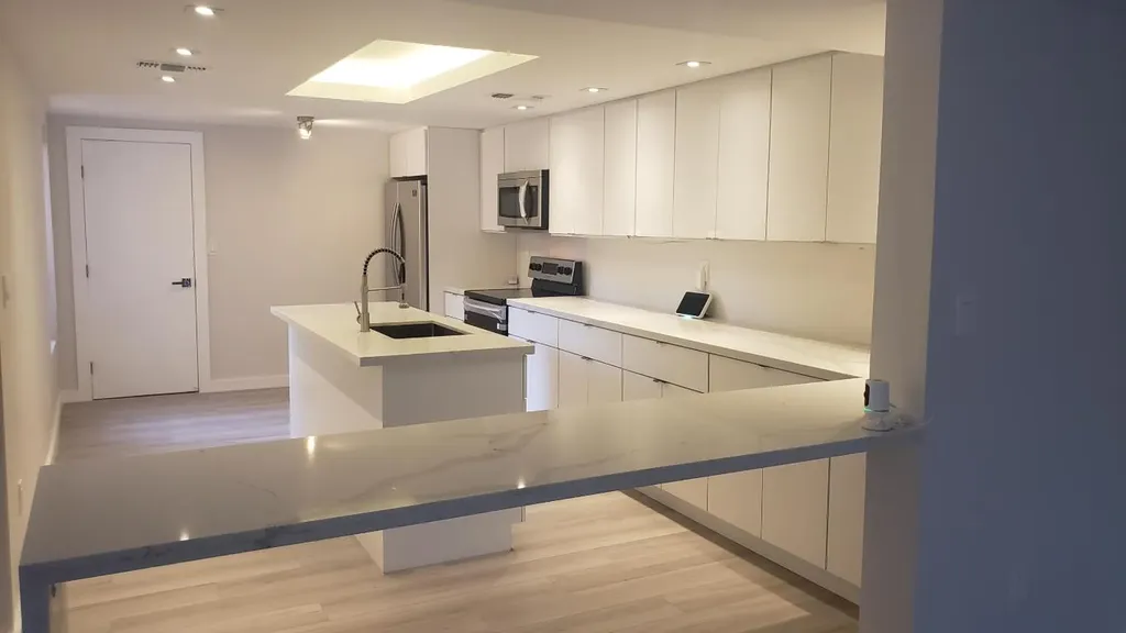 20559 NE 6th Court Miami FL 33179