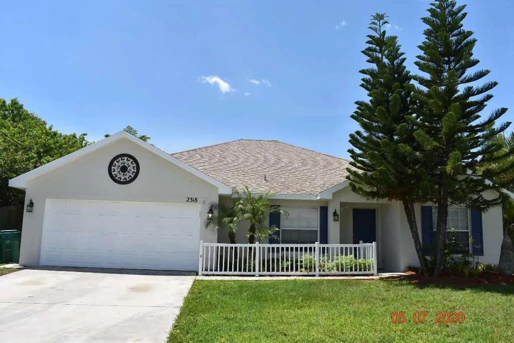 2318 SW Webster Lane Port St Lucie FL 34953