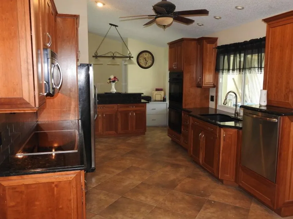 1470 SE Portillo Road Port St Lucie FL 34952
