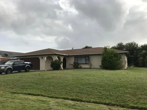 1126 SE Sabina Lane Port St Lucie FL 34983