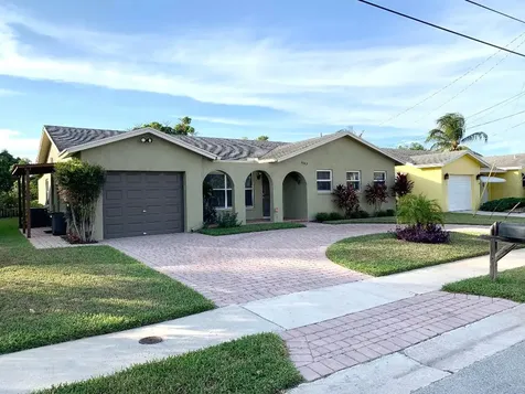 9363 SW 3rd Street Boca Raton FL 33428