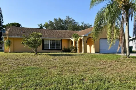 221 SW Cherryhill Road Port St Lucie FL 34953