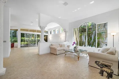 6361 Via Venetia N Delray Beach FL 33484