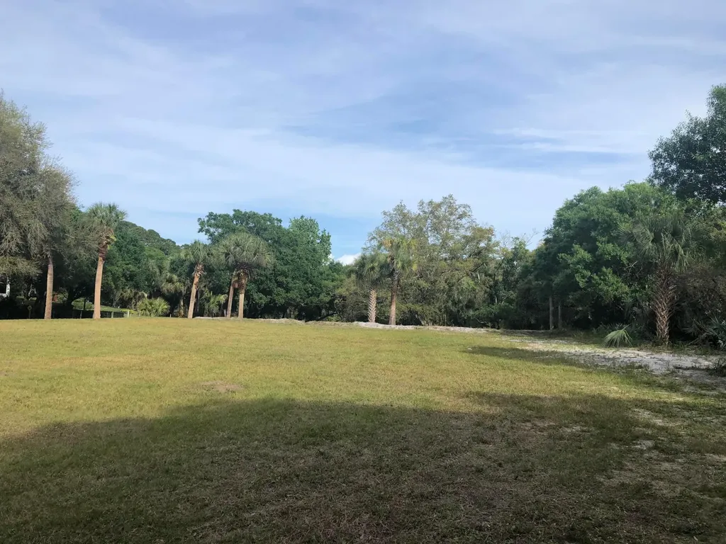109 NE Charleston Oaks Drive Port St Lucie FL 34983