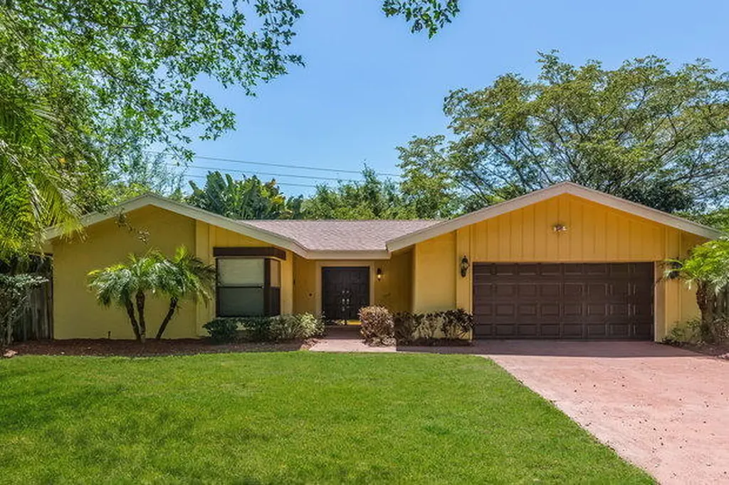 3009 NW 26th Avenue Boca Raton FL 33434