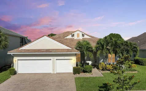 179 NW Magnolia Lakes Boulevard Port St Lucie FL 34986