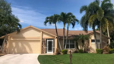 9815 Cross Pine Court Lake Worth FL 33467