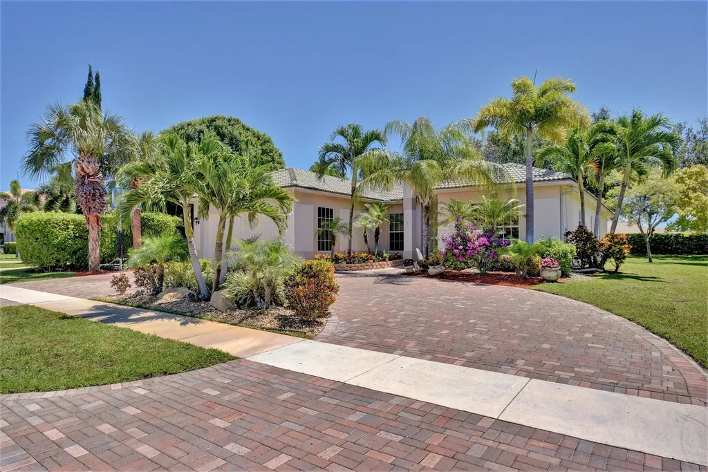 4628 Windward Cove Lane Wellington FL 33449