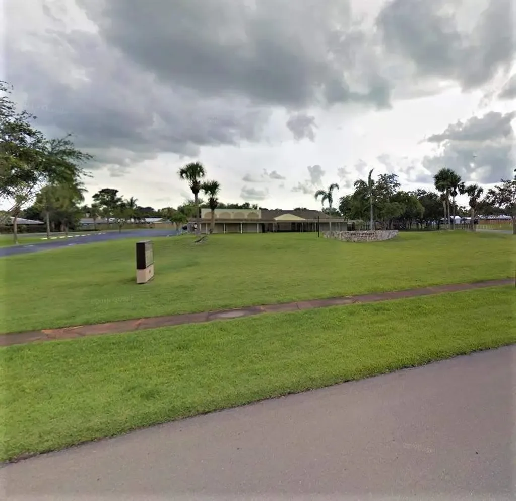 1251 SW 15th Avenue Boca Raton FL 33486
