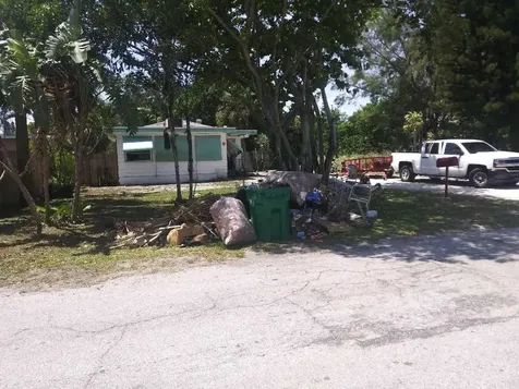 1130 46th Street Mangonia Park FL 33407