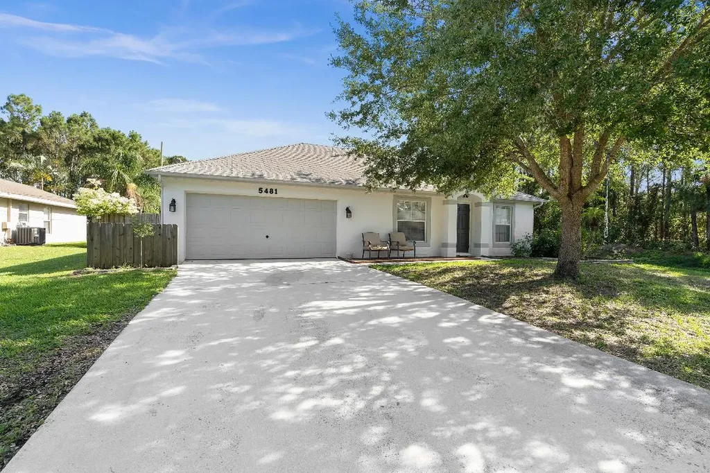 5481 NW Scepter Drive Port St Lucie FL 34983
