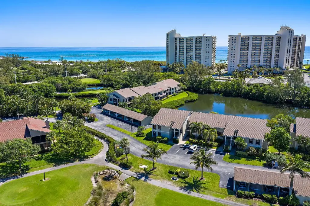 1902 Fairway Drive S Jupiter FL 33477