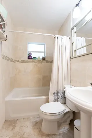 562 Davis Road Delray Beach FL 33445