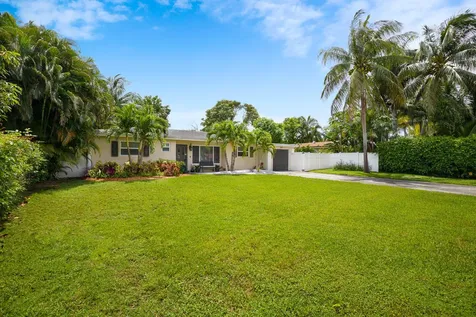 562 Davis Road Delray Beach FL 33445