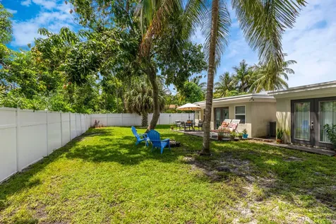562 Davis Road Delray Beach FL 33445