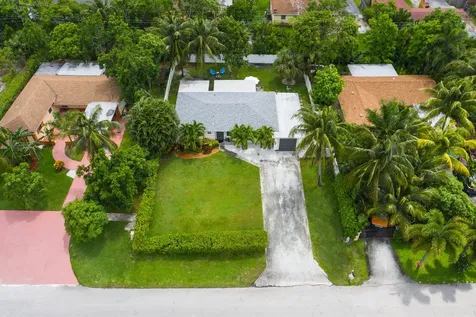 562 Davis Road Delray Beach FL 33445