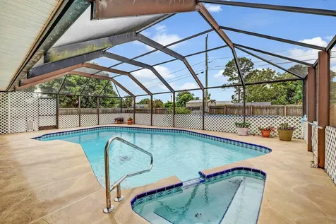 442 SW David Terrace Port St Lucie FL 34953