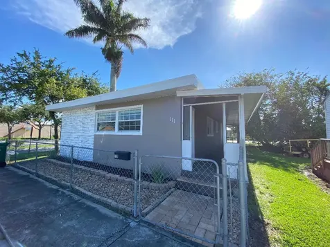 111 Annona Avenue Pahokee FL 33476