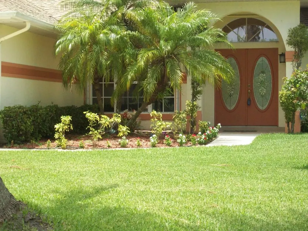 5360 NW Nassau Lane Port St Lucie FL 34983