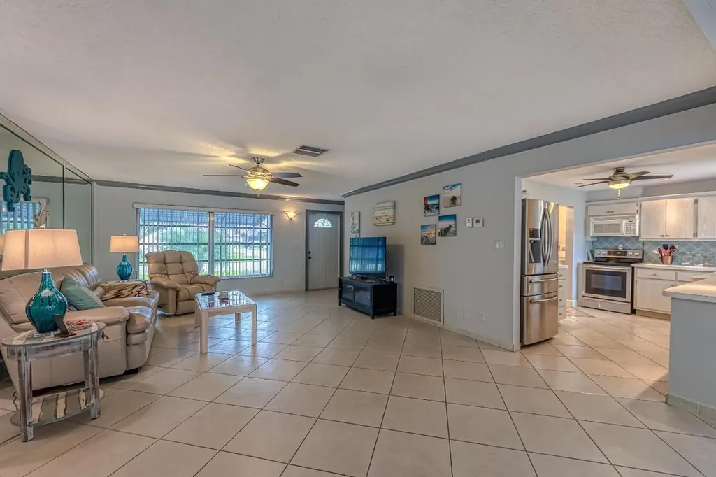2790 NW 1st Terrace Pompano Beach FL 33064