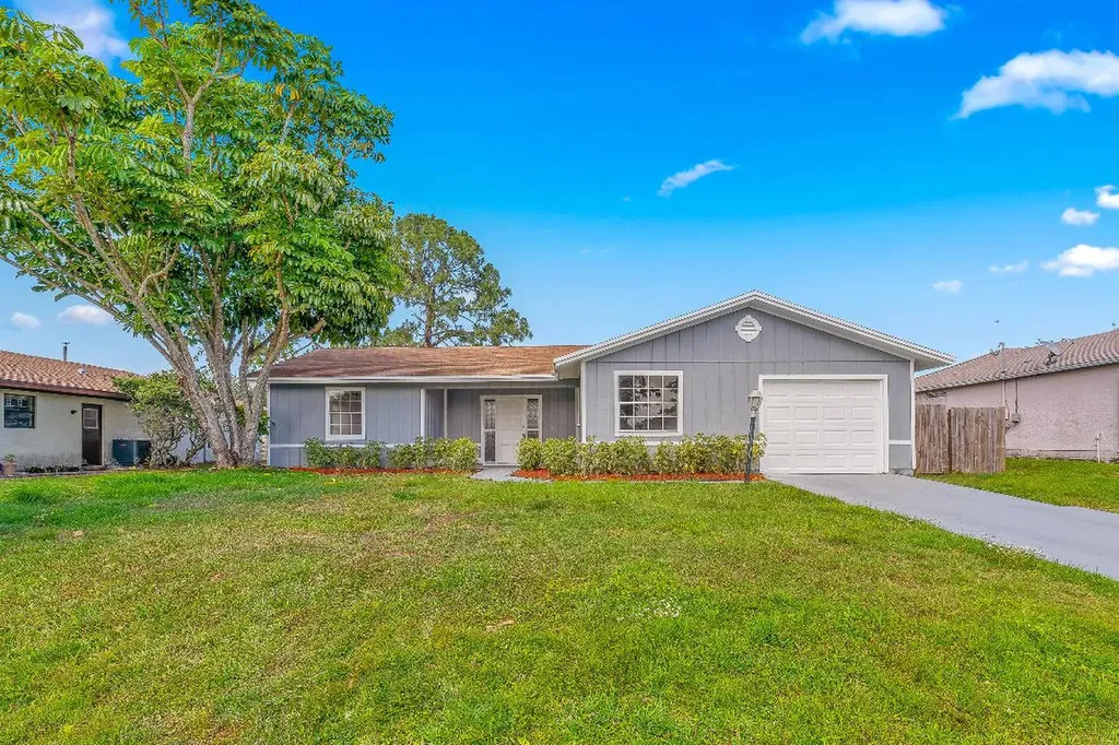 2473 SE Camarin Street Port St Lucie FL 34952
