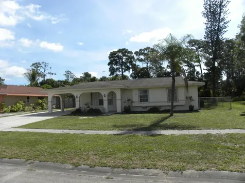 421 NE Elmore Street Port St Lucie FL 34983
